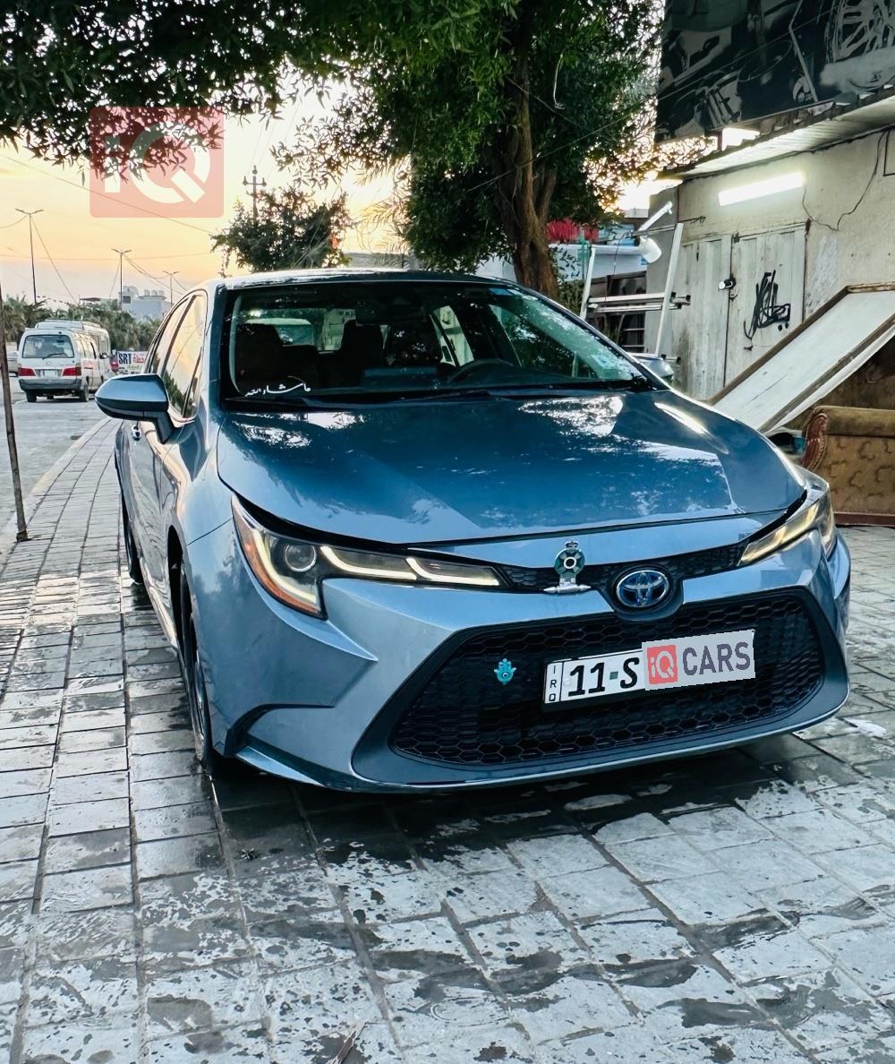 تۆیۆتا کۆرۆلا